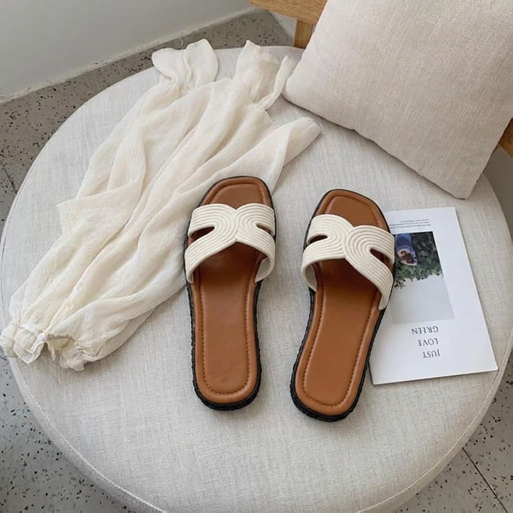 Beach Sandals Slip On — Sandal Selop Pantai Easthtic